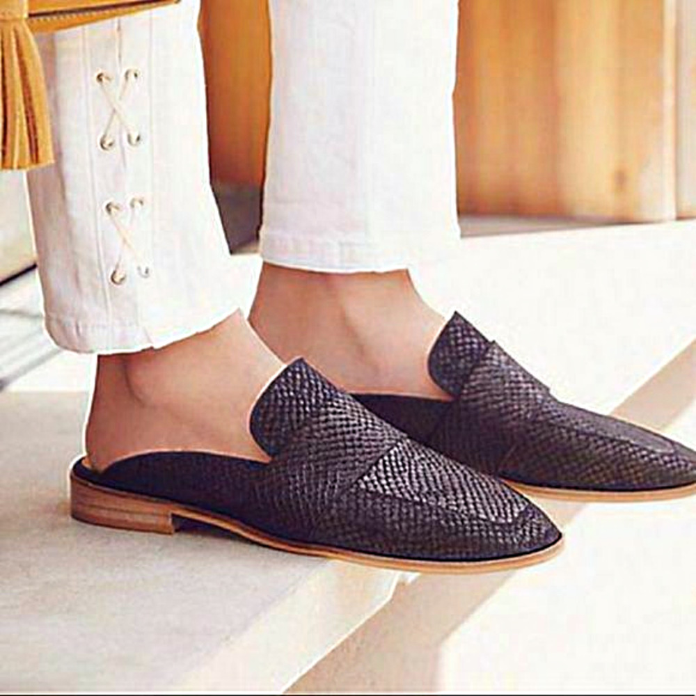 Free People At Ease Loafer Black Slip On Mules Women’s‎ Size 40 (US 9) black
